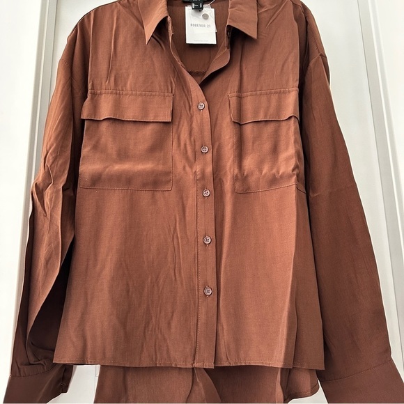 Forever 21 Lightweight Silky High-Low Buttoned Shirt - Medium - Brown - Picture 9 of 11